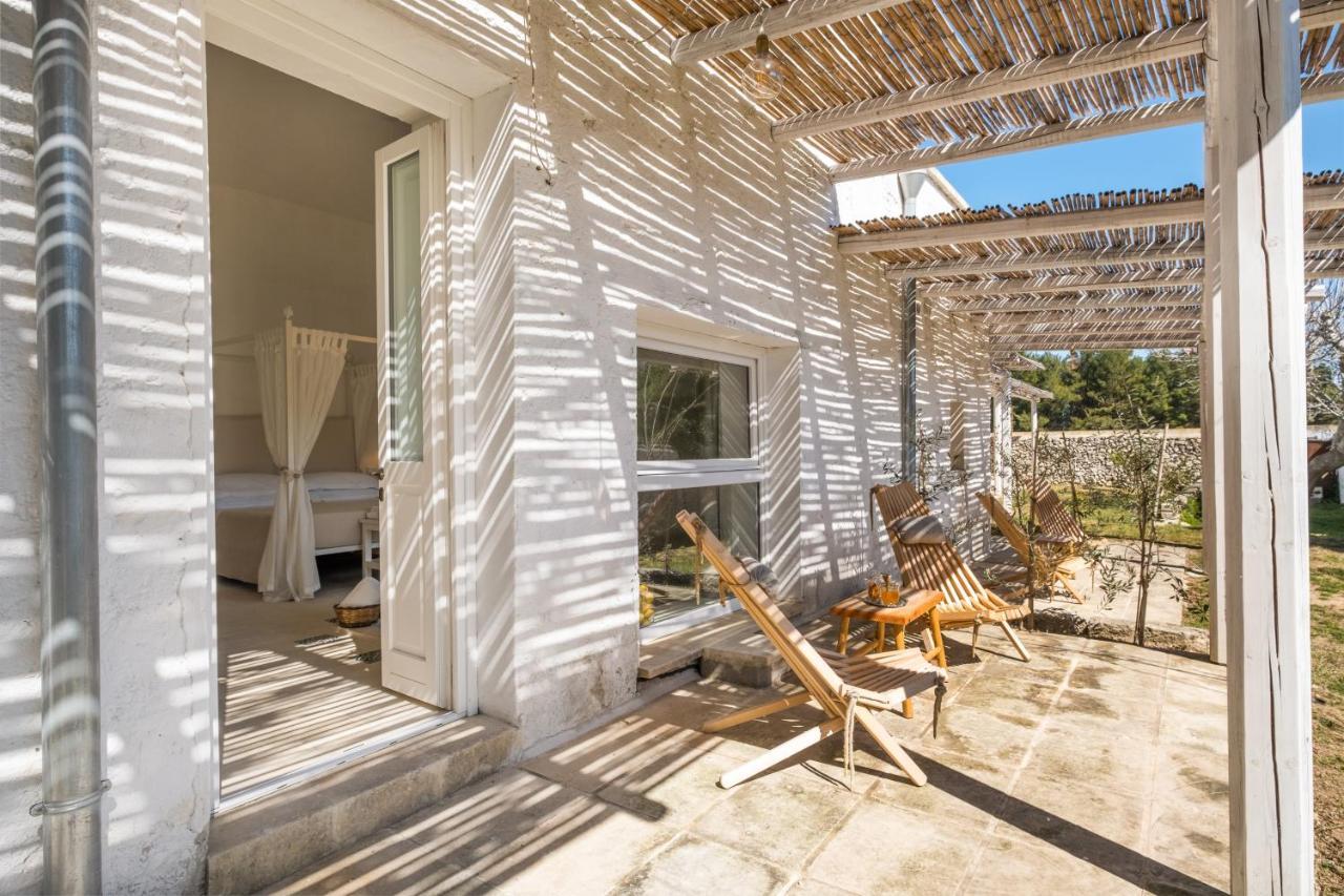 Masseria Rauccio Торе дел'Орсо Екстериор снимка