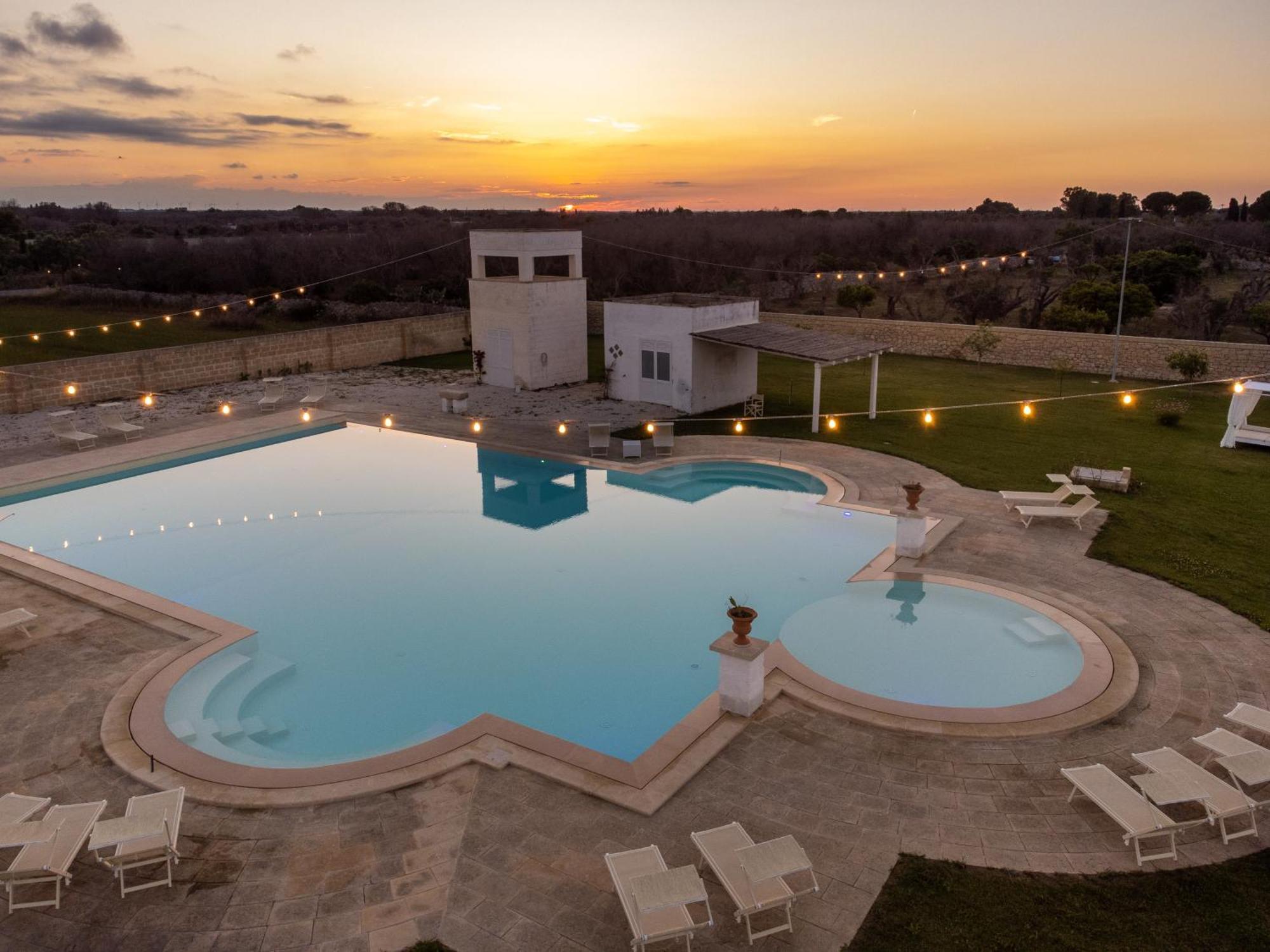 Masseria Rauccio Торе дел'Орсо Екстериор снимка